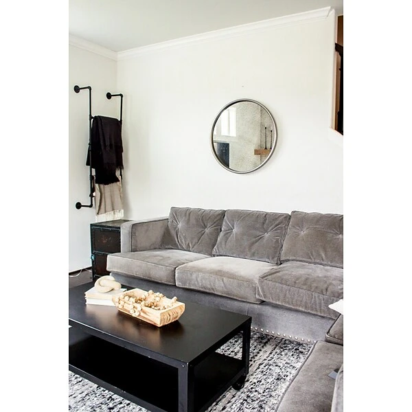 Command™ Large Picture Hanging Strips, Black, 4 Sets (17206BLK-ES) 6 Command™ Large Picture Hanging Strips, Black, 4 Sets (17206BLK-ES) - Image 4